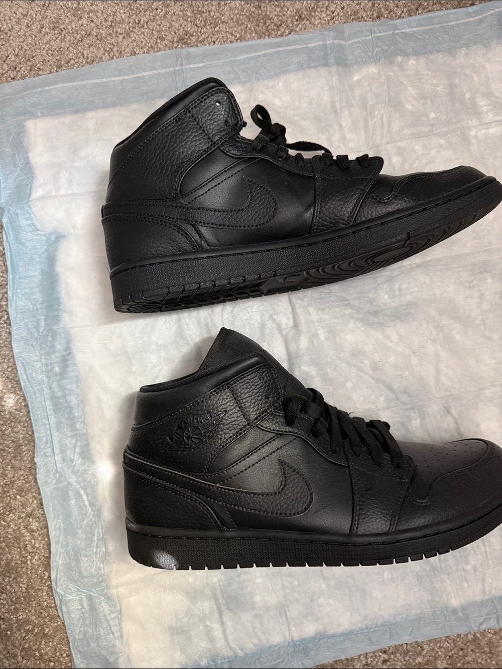 Nike Black Air Jordan 1 Mid Men's Sneakers